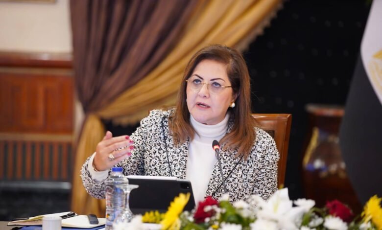 مستشار-رئيس-الجمهورية-للشئون-الاقتصادية:-تكلفة-خدمة-الدين-باتت-تزاحم-الإنفاق-التنموي