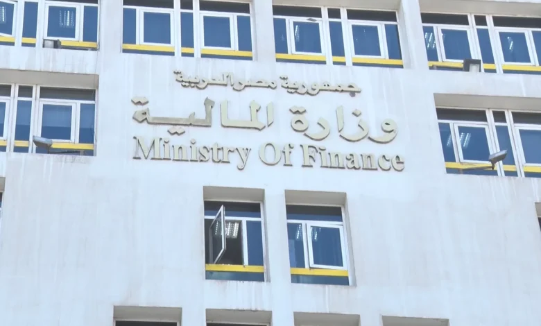 “المالية”:-توقعات-بتزايد-معدل-النمو-الحقيقي-إلى-6.2%-بحلول-2029-2030