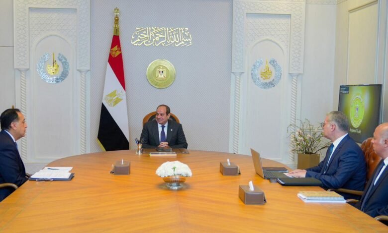 “السيسي”-يوجه-بمواصلة-الالتزام-بسداد-مستحقات-شركات-البترول-والغاز-العاملة-بمصر