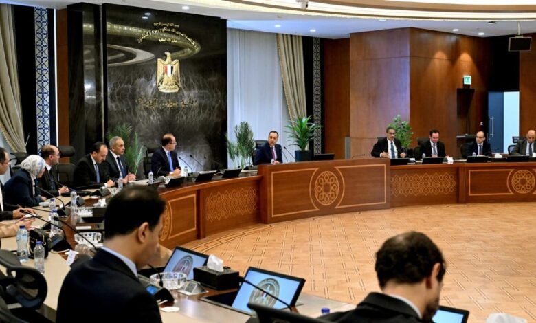 “مدبولي”:-توجيهات-رئاسية-بإدراج-زيادة-“غير-اعتيادية”-للأجور-بالموازنة-الجديدة