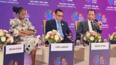 وزير-الاتصالات:-توظيف-تطبيقات-الذكاء-الاصطناعي-لتحسين-جودة-الخدمات-العامة