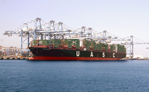 أزمة-مضيق-هرمز-تهز-حركة-الشحن-العالمية-وتربك-سلاسل-الإمداد