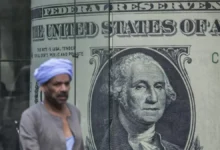 الحرب-تضغط-على-“الأموال-الساخنة”-في-مصر-وتدفعها-لخروج-جزئي.-هل-يستمر-الهروب؟