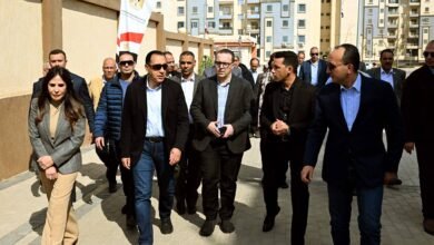 رئيس-الوزراء-يتفقد-عدداً-من-المشروعات-السكنية-والخدمية-بمدينة-“حدائق-العاصمة”