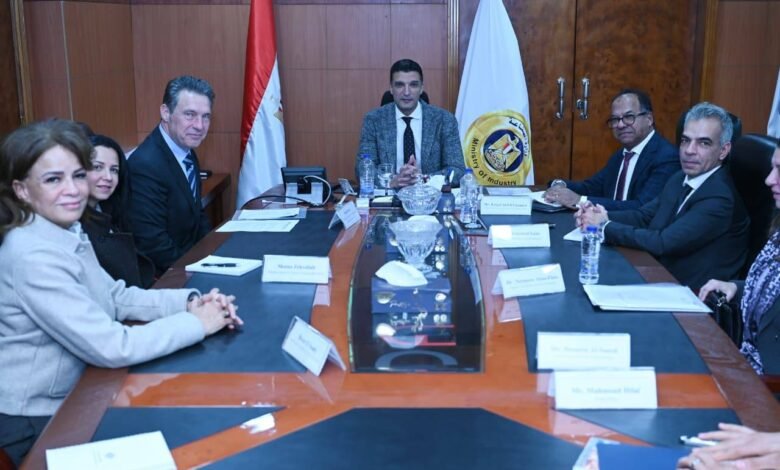 مصر-تبحث-مع-“الأوروبي-لإعادة-الإعمار”-تعزيز-التعاون-بقطاع-الصناعة-والاقتصاد-الأخضر