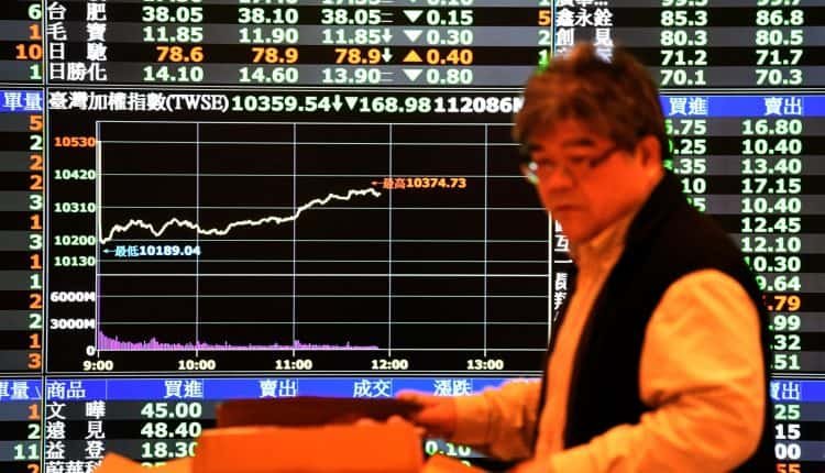 الأسهم-اليابانية-تتراجع-بضغط-من-تبعات-ارتفاع-أسعار-النفط