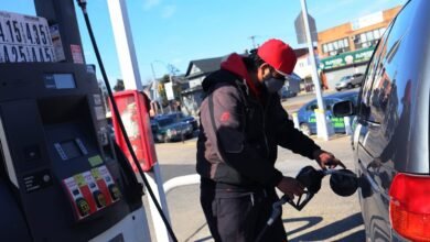 أسعار-البنزين-في-أمريكا-تقفز-بنحو-35%-خلال-شهر