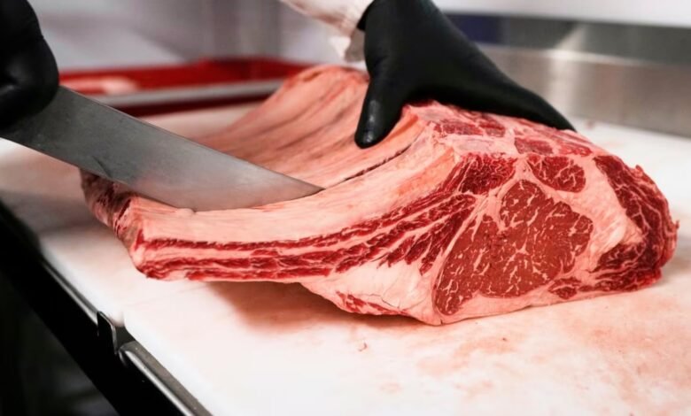 الأردن-يعتزم-استيراد-لحوم-العجول-المبردة-من-مصر