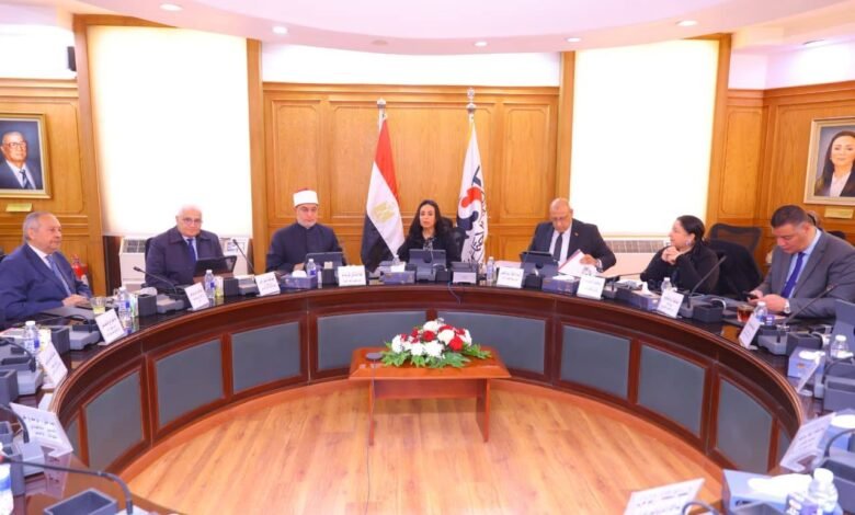 وزيرة-التضامن-تترأس-اجتماع-بنك-ناصر-الاجتماعى-وتستعرض-أداء-اللجان-بعد-إعادة-تشكيلها