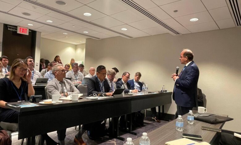 وزير-المالية: الأولوية-لتوفير-السلع-والخدمات-واستمرار-وتيرة-النشاط-الاقتصادي