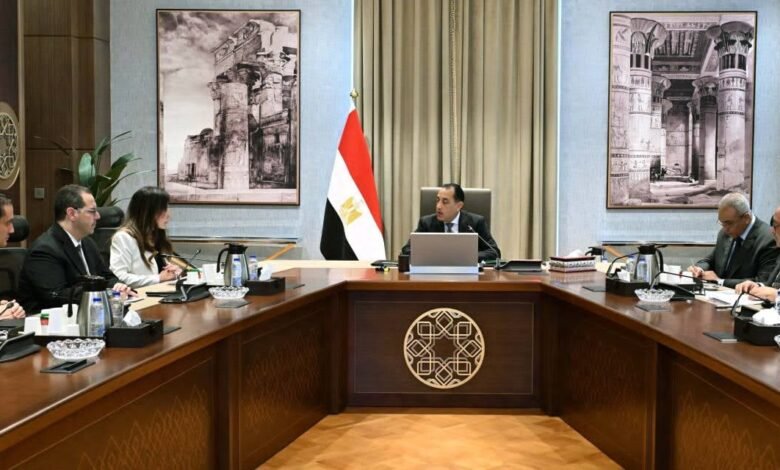 رئيس-الوزراء-يتابع-إجراءات-تنظيم-السوق-العقارية-في-مصر