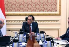 madbouly-reviews-progress-of-cairo-airport-terminal-4-project