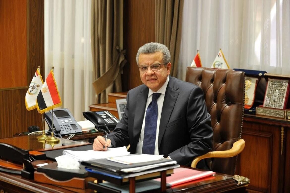 قرار-جمهوري-بتجديد-تكليف-محمد-الفيصل-للقيام-بأعمال-رئيس-“المركزى-للمحاسبات”