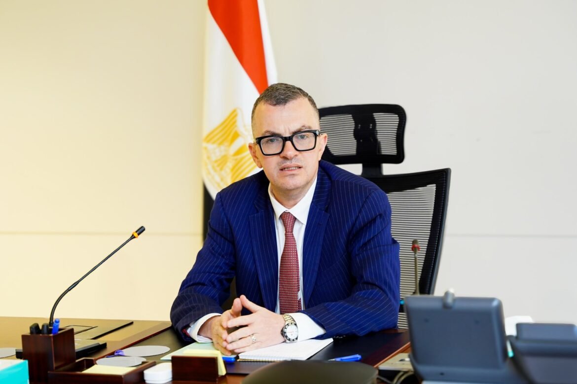 التخطيط:-الاقتصاد-المصري-أظهر-مرونة-فائقة-وسجل-نمواً-5.2%-في-9-أشهر-رغم-التحديات-العالمية