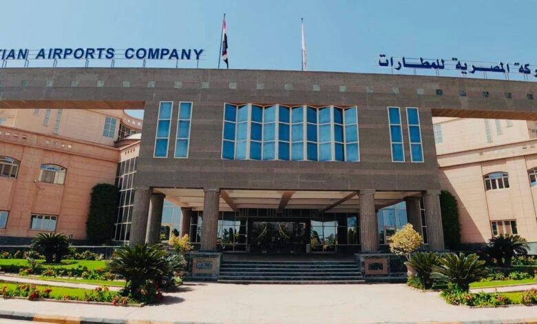 الشركة-المصرية-للمطارات-تكشف-تداعيات-العطل-الفني-بأنظمة-المراقبة-الجوية-بالمملكة-المتحدة