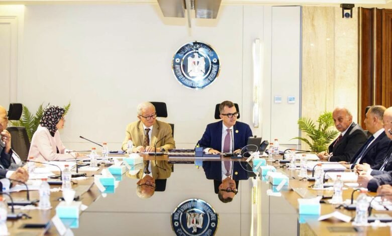 “الاستثمار-القومي”-ينجز-90%-من-التشابكات-المالية-بقيمة-298.8-مليار-جنيه