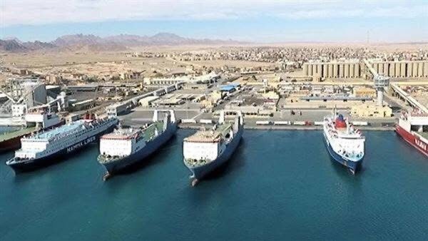 موانئ-البحر-الأحمر-تداول-9-آلاف-طن-و620-شاحنة-بضائع-عامة-ومتنوعة 