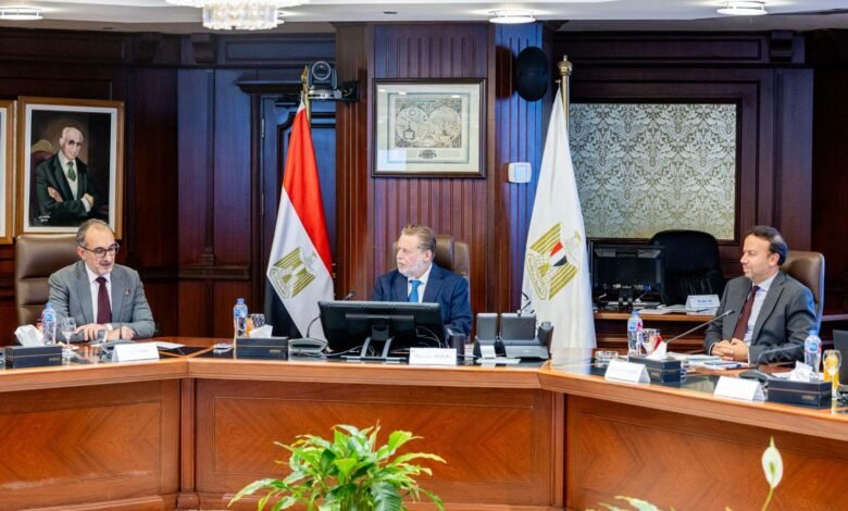 محافظ-البنك-المركزى-يبحث-مع-«التمويل-الدولية»-سبل-تعزيز-التعاون-المشترك