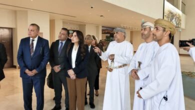 وزيرة-الإسكان-تتفقد-مشروعات-مطورين-مصريين-بمدينة-السلطان-هيثم-في-عمان